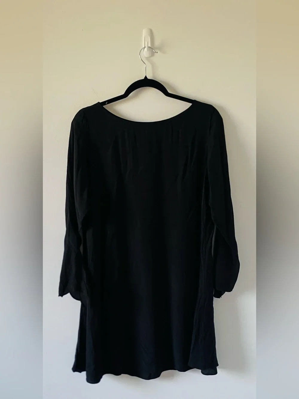 Uniqlo Black Long Splice Sleeve Tunic Size M Whimsigoth Goth Minimalist Basics